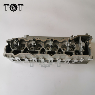 1397767 ME202621 MITSUBISHI 4M40 Silindir Kafası E306 E308C SH60 Ekskavatör Motor Parçaları
