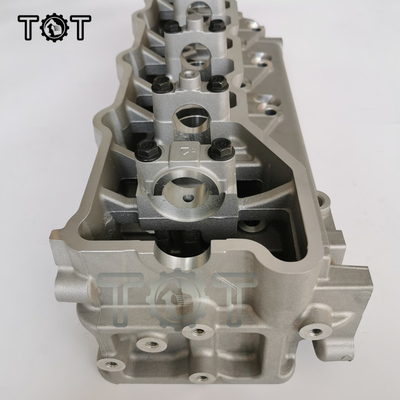 1397767 ME202621 MITSUBISHI 4M40 Silindir Kafası E306 E308C SH60 Ekskavatör Motor Parçaları